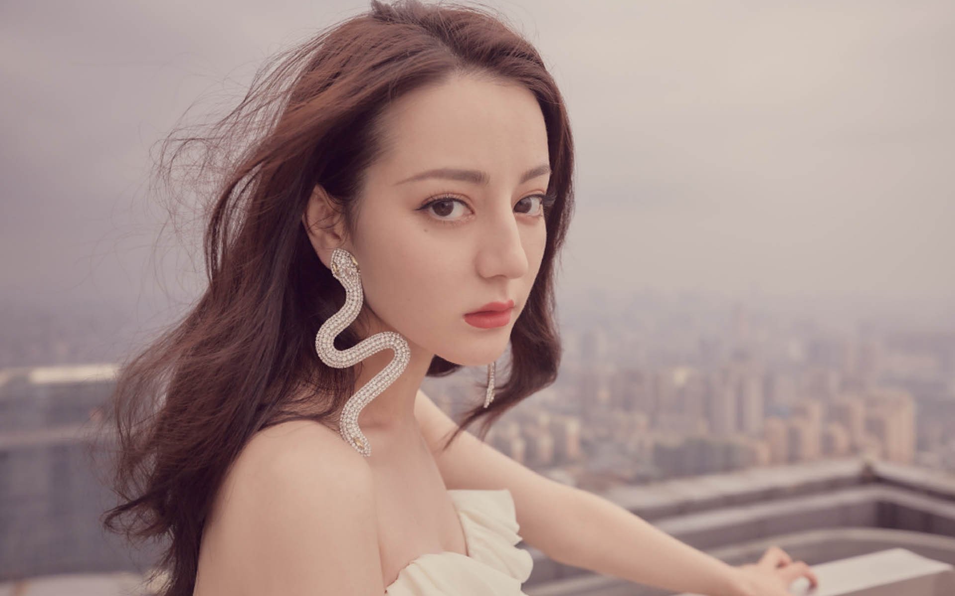 开云体育官方-国家队增加团队战术沙龙增强沟通与执行一致性，增强团队战斗力