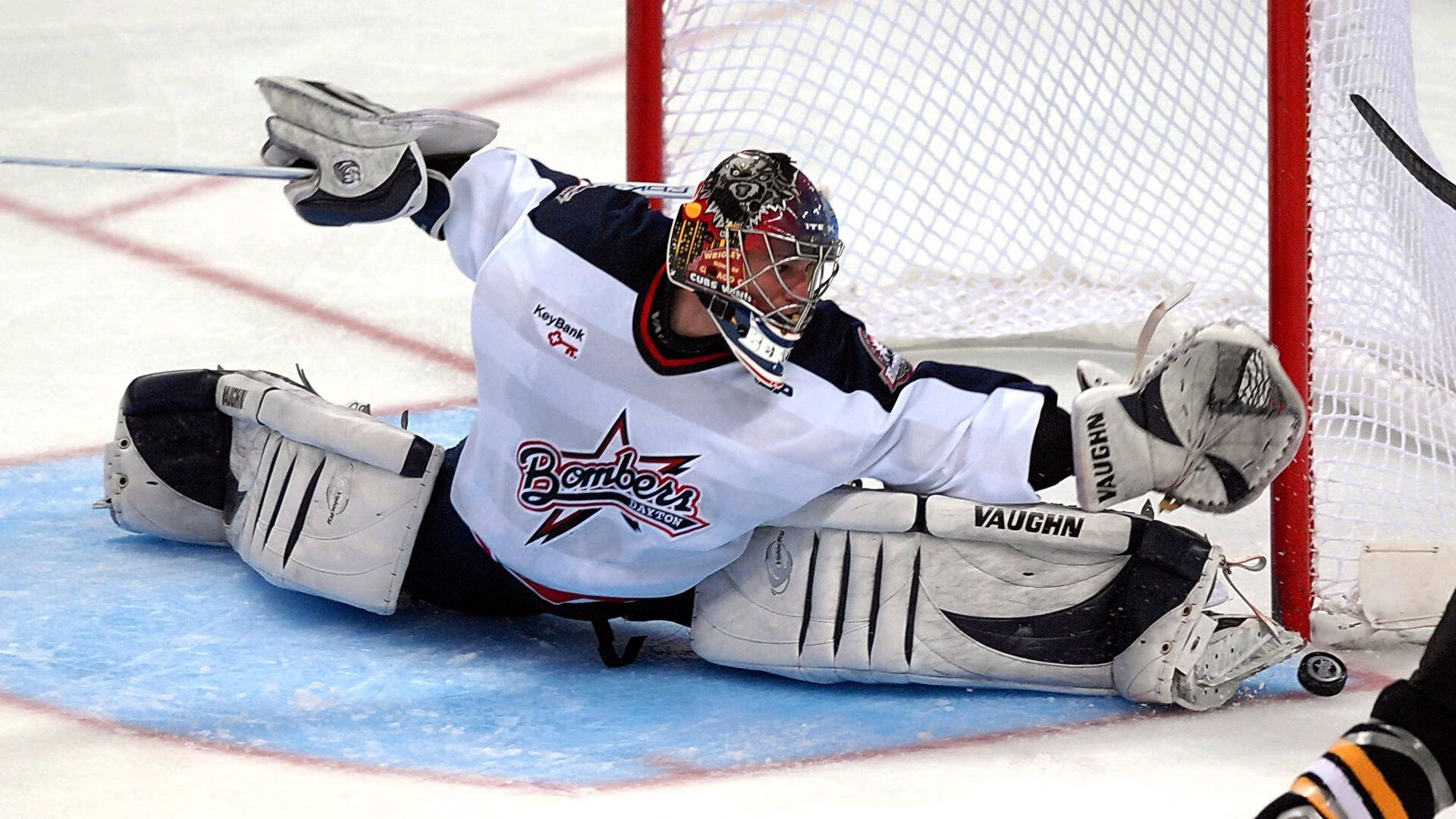 普里戈达蛙泳决赛出场气势如虹，普里戈金百度百科